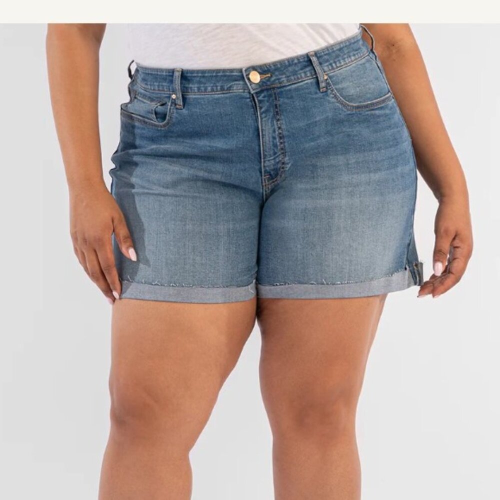 NEW! Kut from the Kloth Jane Plus High Rise Short - Size 24W